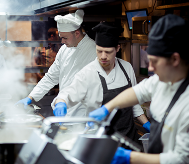 10 Tips on How to Choose the Most Important Tools for the Kitchen